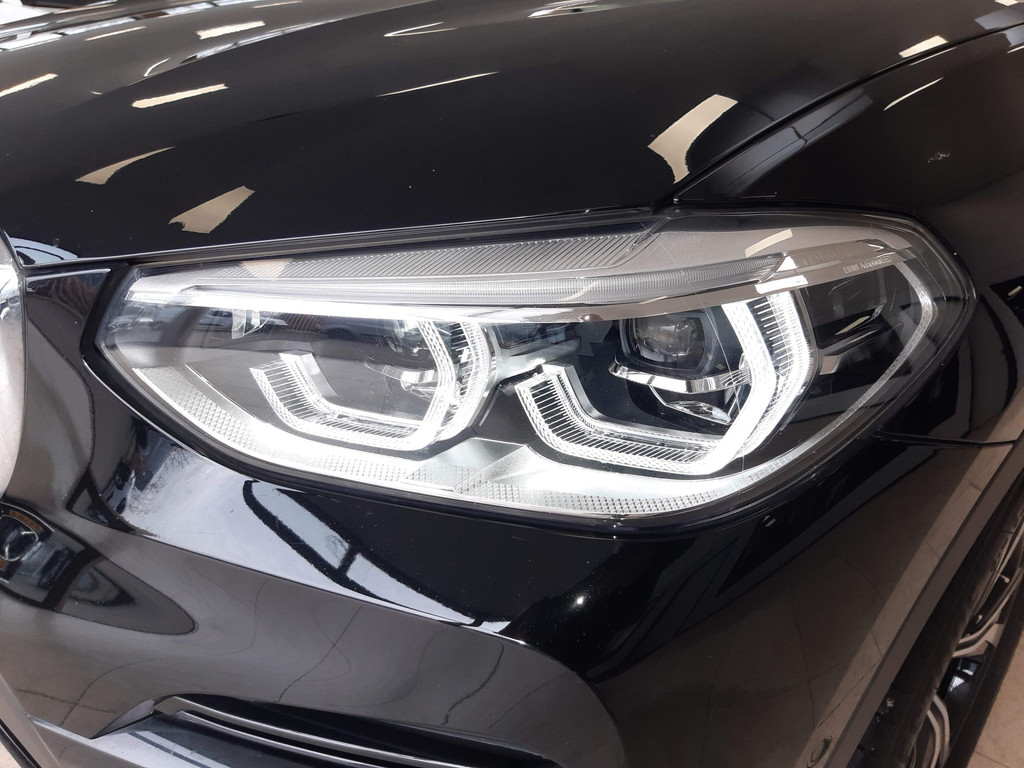 BMW X3 - Foto 28