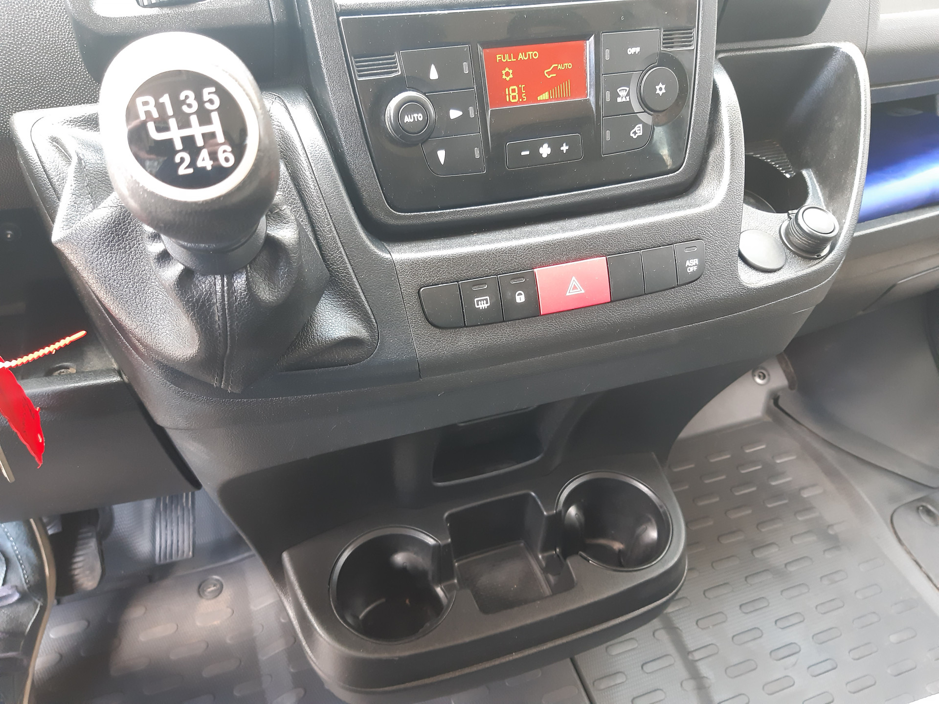 Iveco Daily - Foto 11