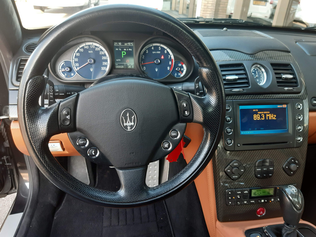 Maserati Quattroporte - Foto 16