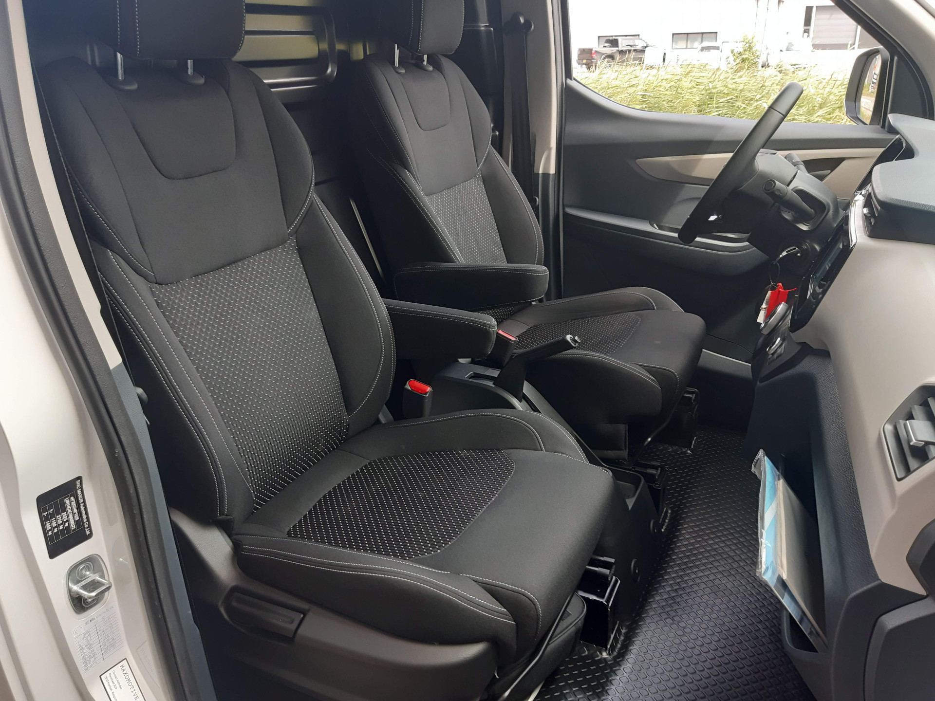 Maxus EDELIVER 3 - Foto 32