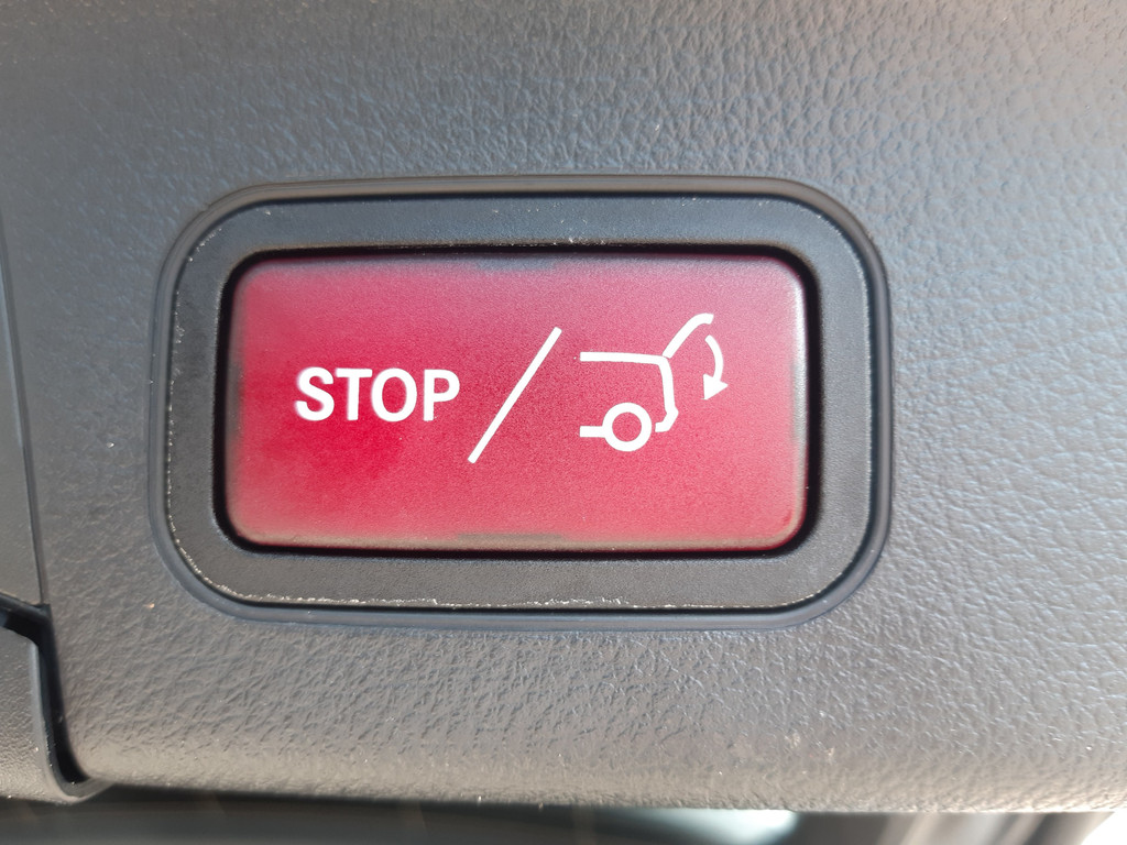 Mercedes-Benz GLA - Foto 37