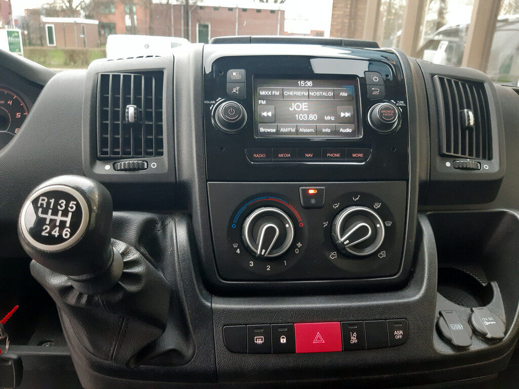 Peugeot Boxer - Foto 14