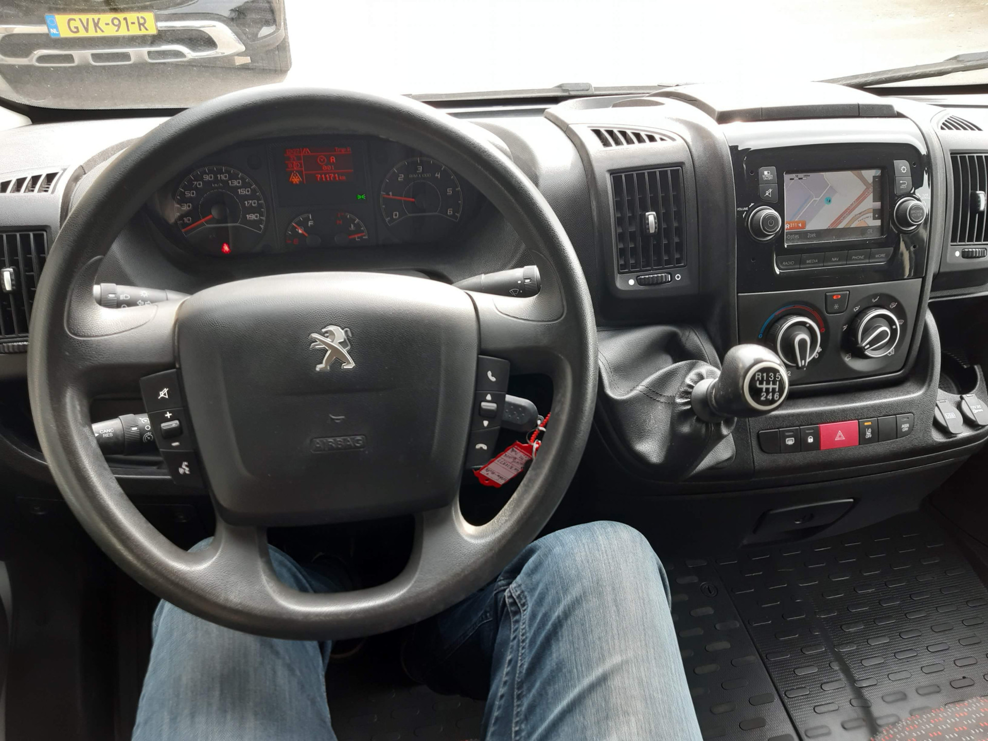 Peugeot Boxer - Foto 13