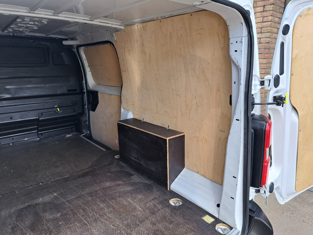 Peugeot Expert - Foto 11