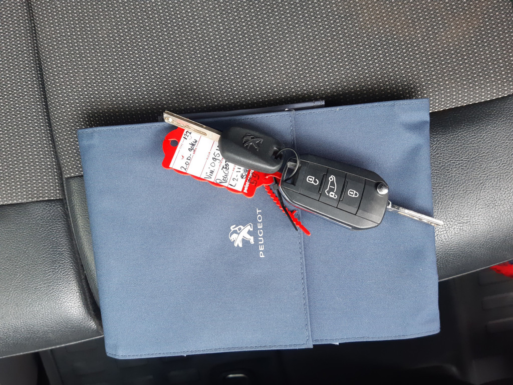 Peugeot Expert - Foto 22