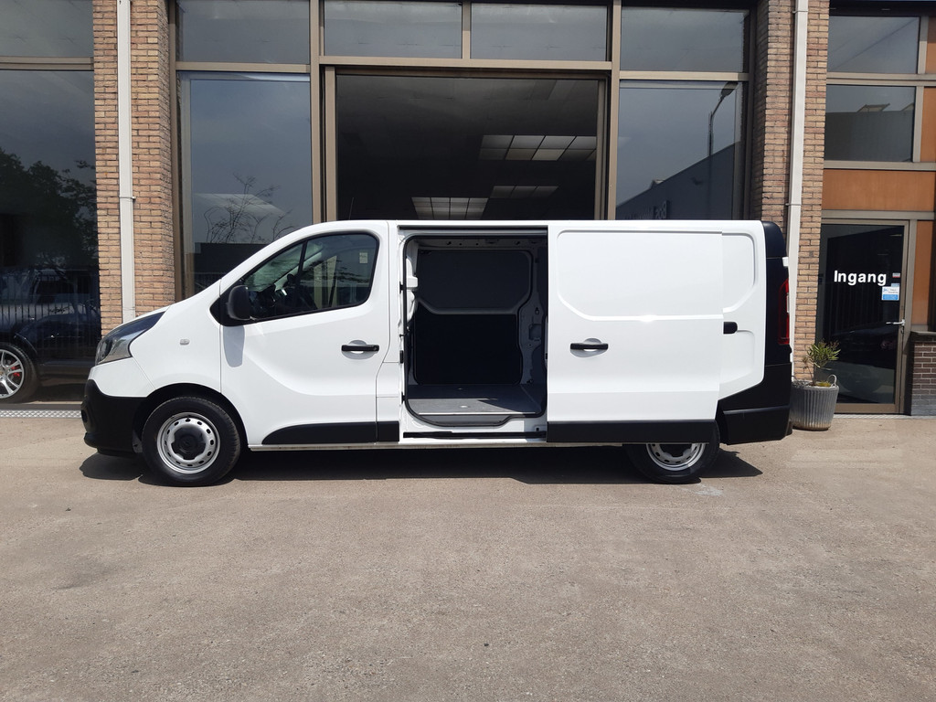 Renault Trafic - Foto 12