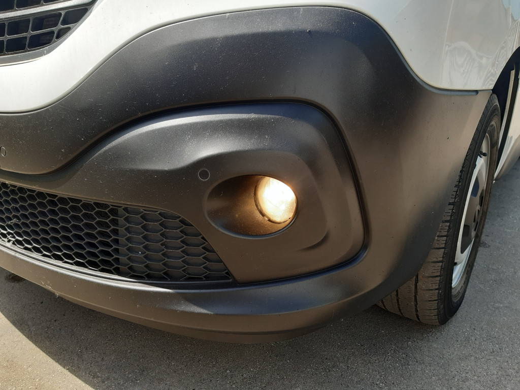 Renault Trafic - Foto 14