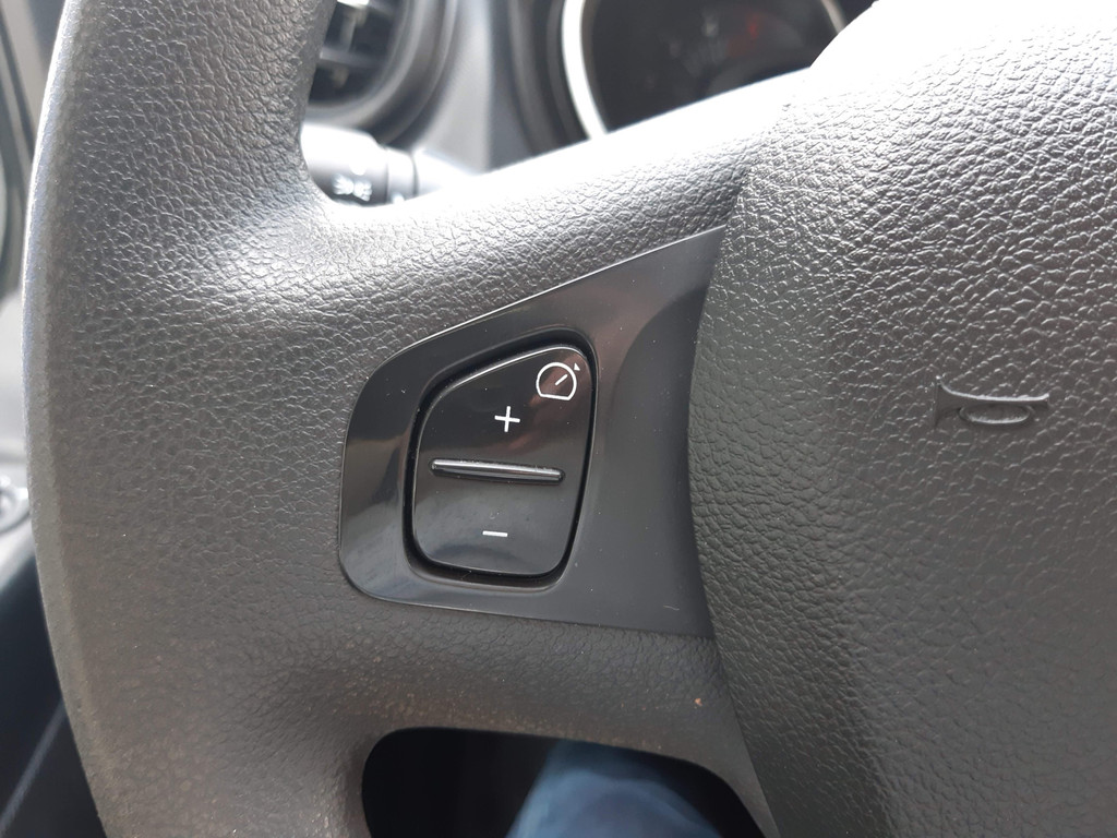 Renault Trafic - Foto 17