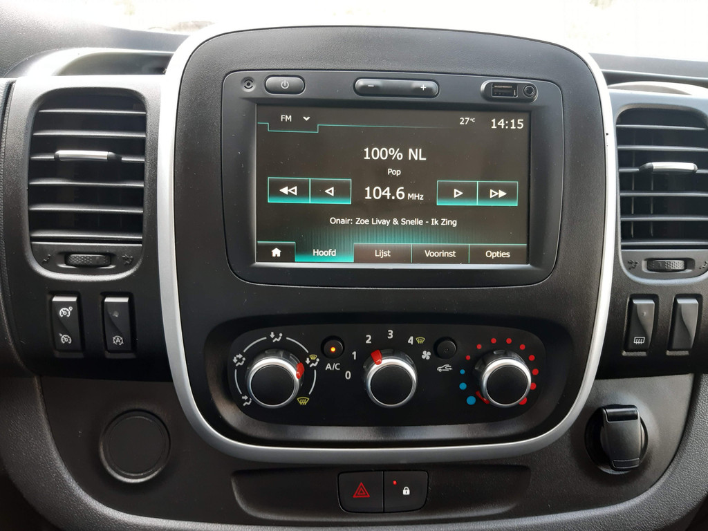 Renault Trafic - Foto 22