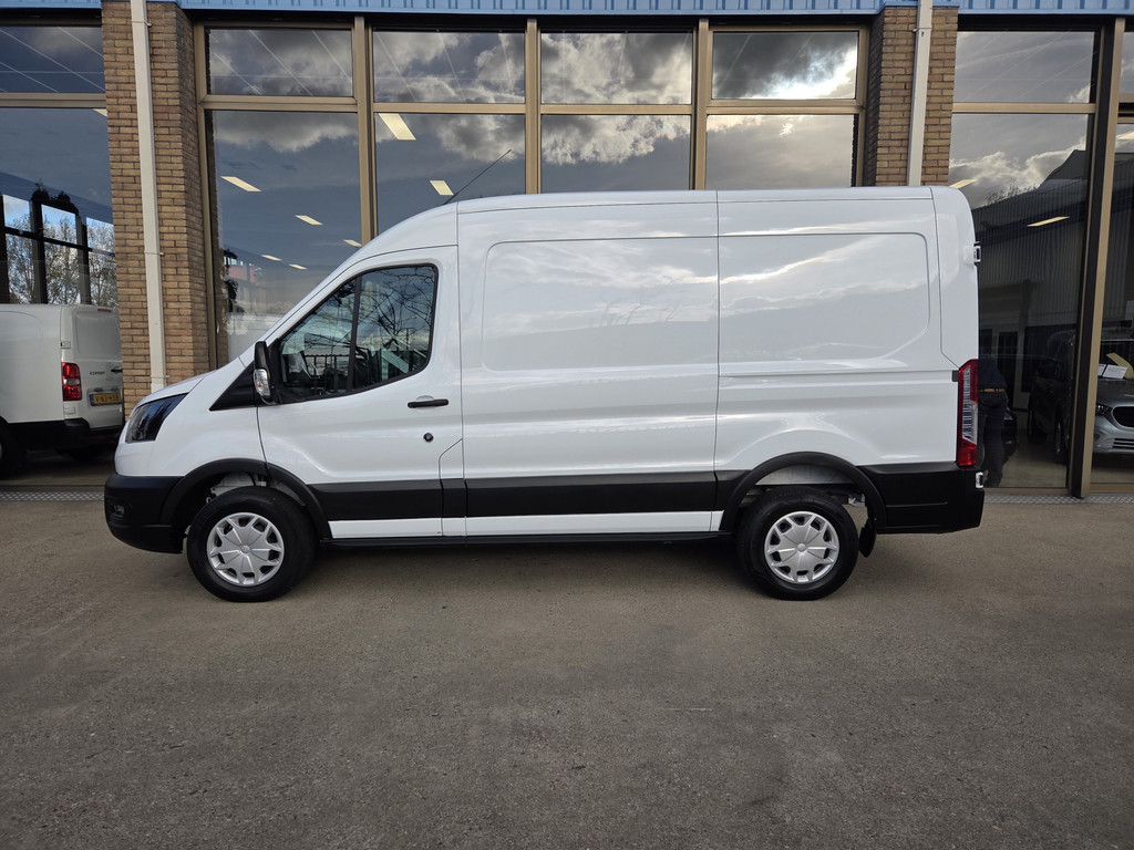 Ford E-Transit - Foto 5