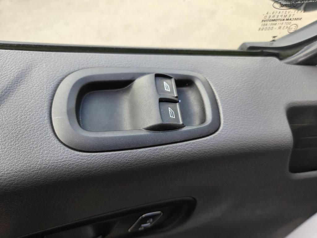 Ford E-Transit - Foto 9