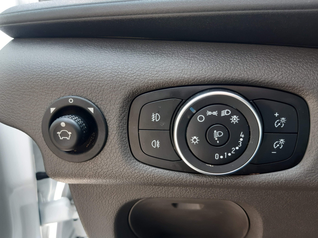 Ford Transit - Foto 13
