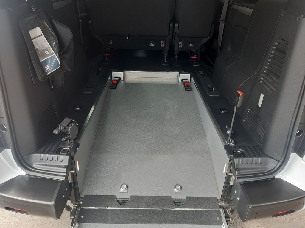 Peugeot e-Expert - Foto 13