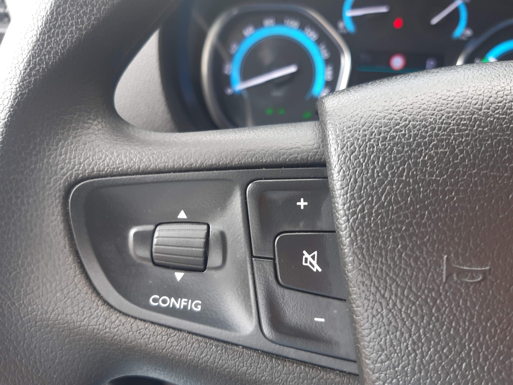 Peugeot e-Expert - Foto 35