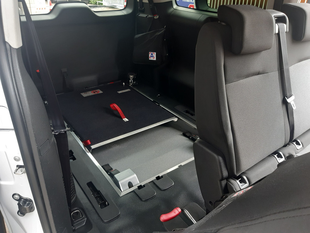 Peugeot e-Expert - Foto 45