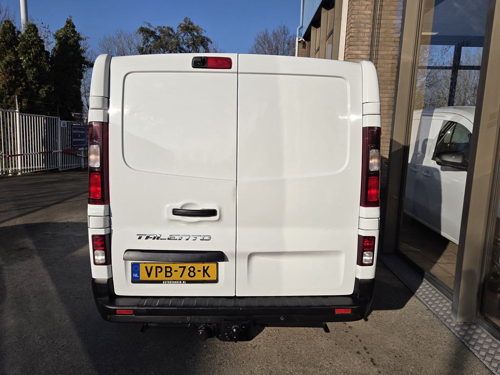 Renault Trafic - Foto 6