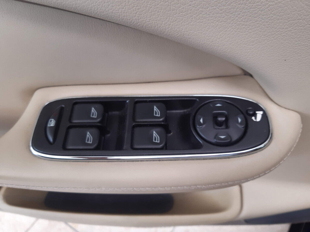 Jaguar XJ-8 - Foto 38