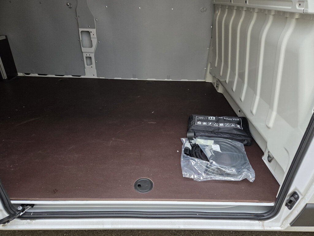 Renault Master - Foto 20