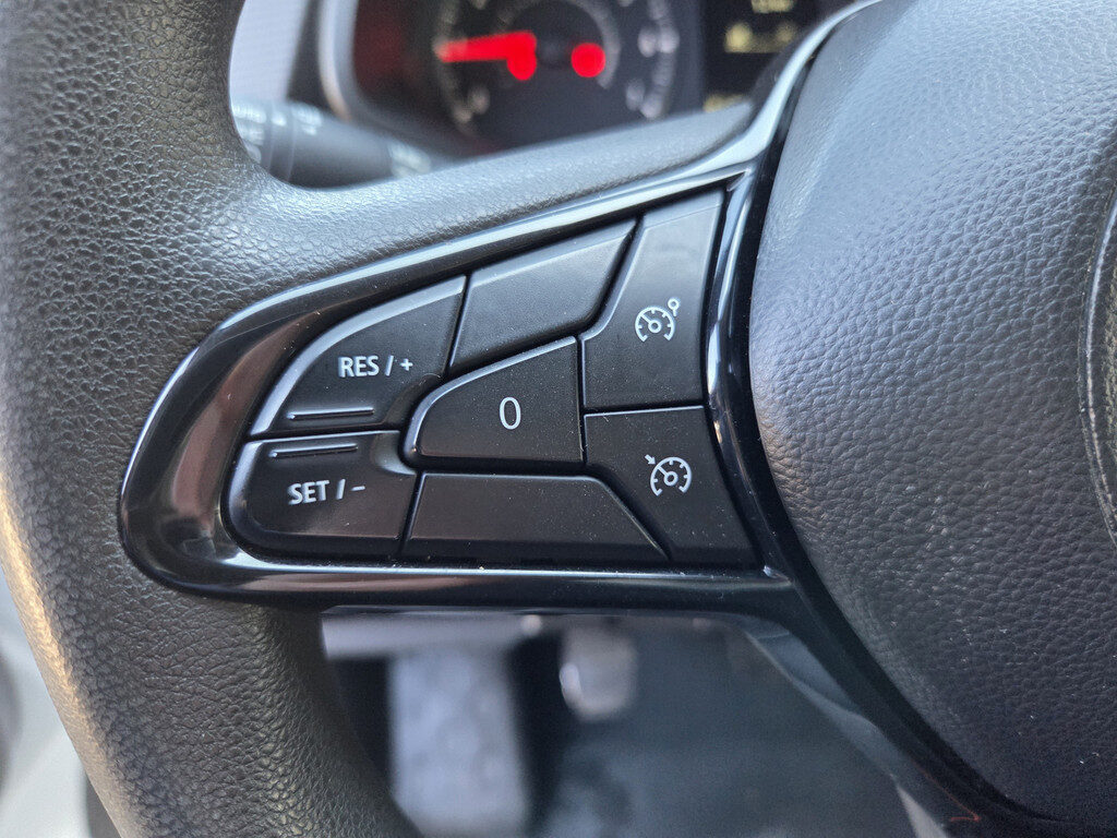 Opel Vivaro - Foto 22