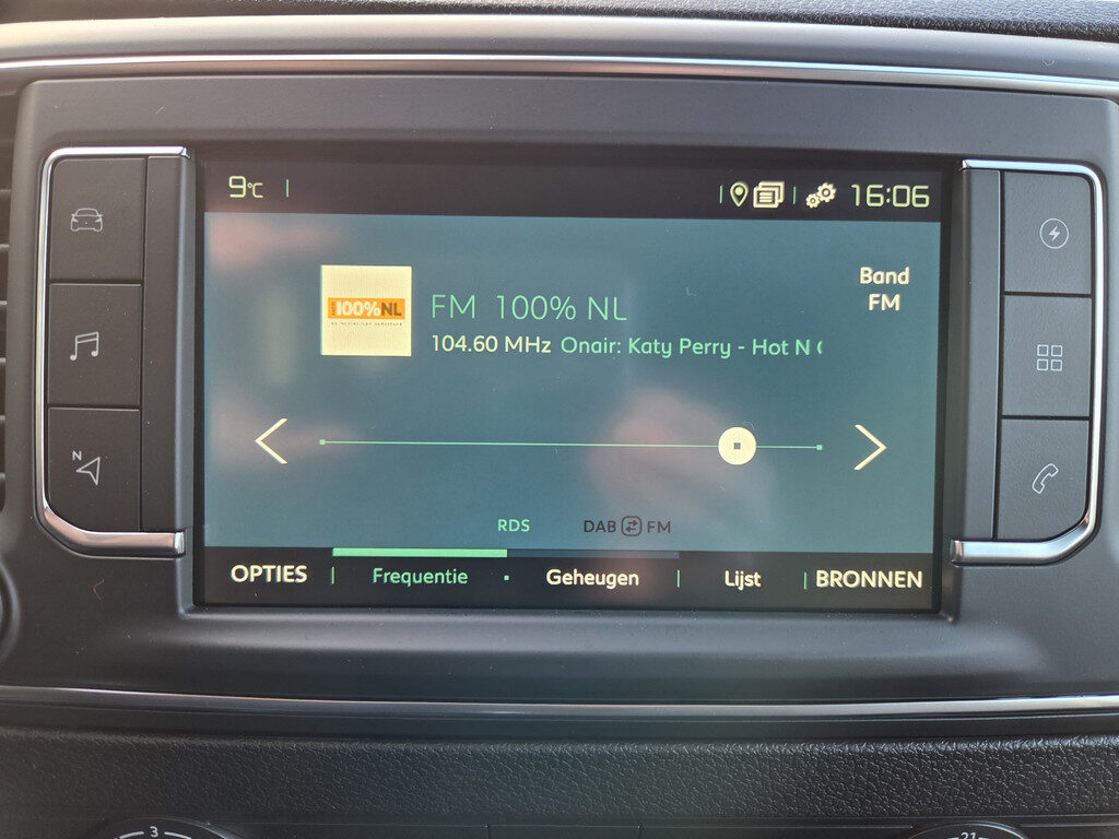 Opel e-Vivaro - Foto 16