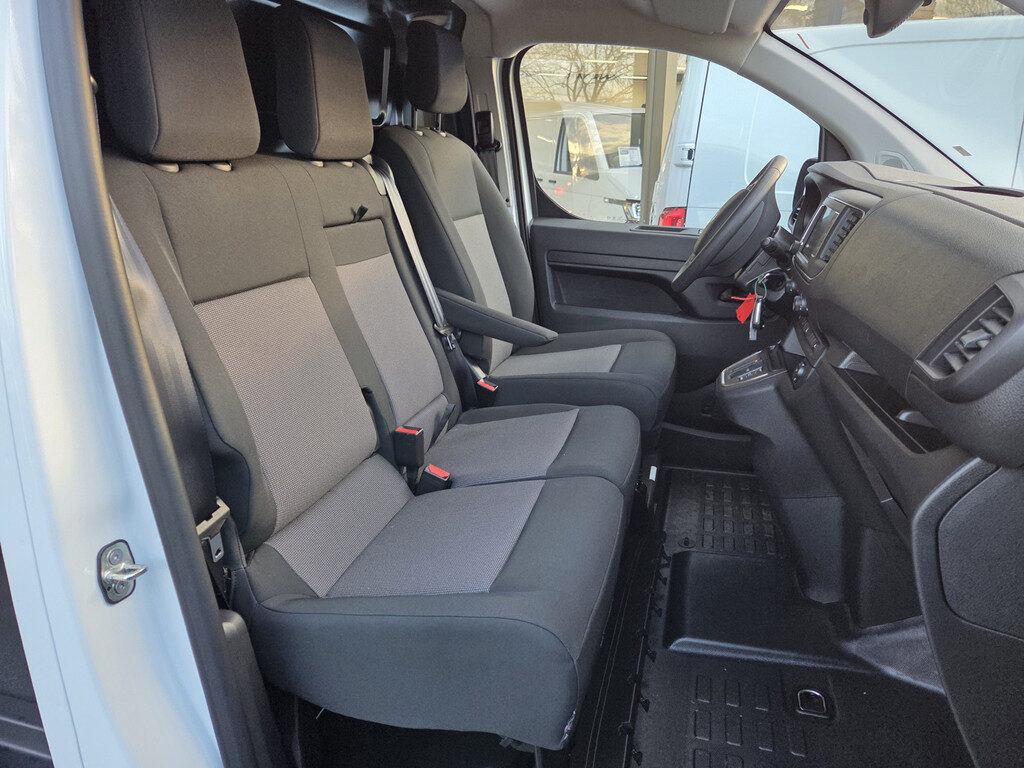 Opel e-Vivaro - Foto 21