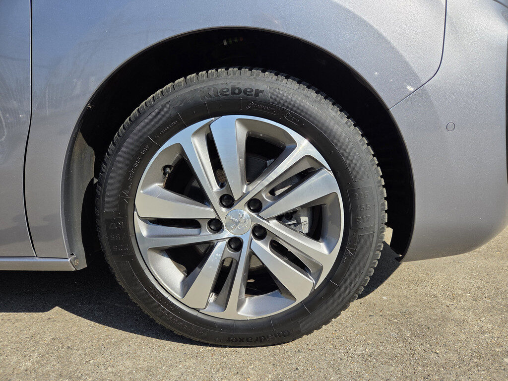 Peugeot e-Traveller - Foto 44