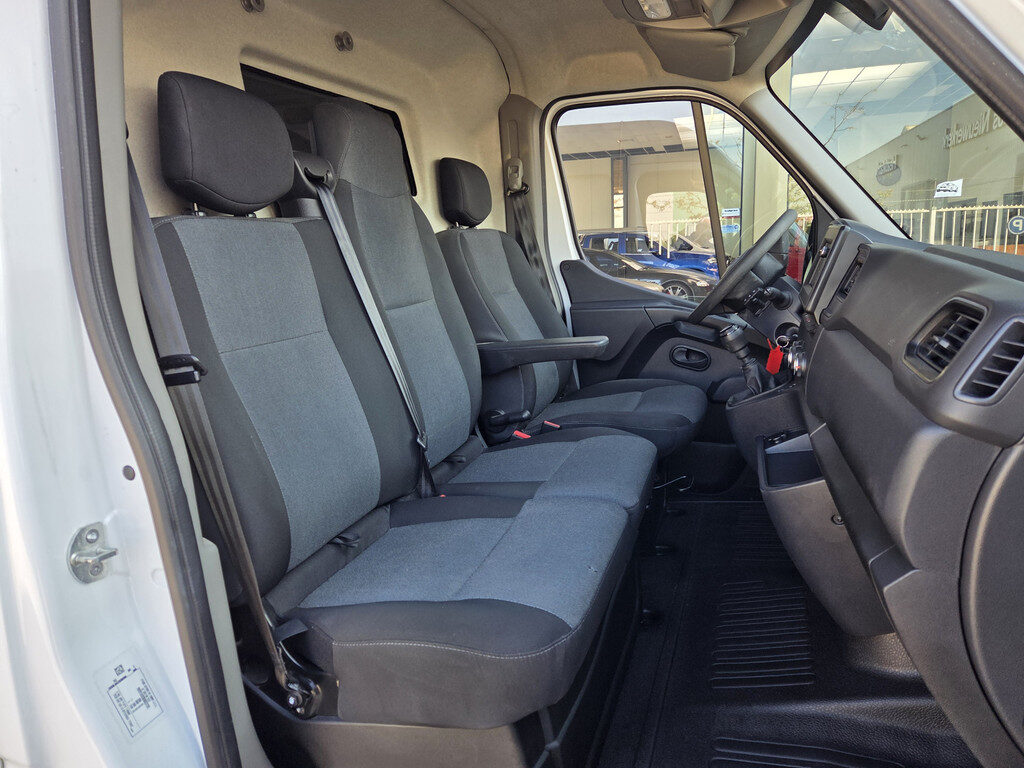 Renault Master - Foto 25