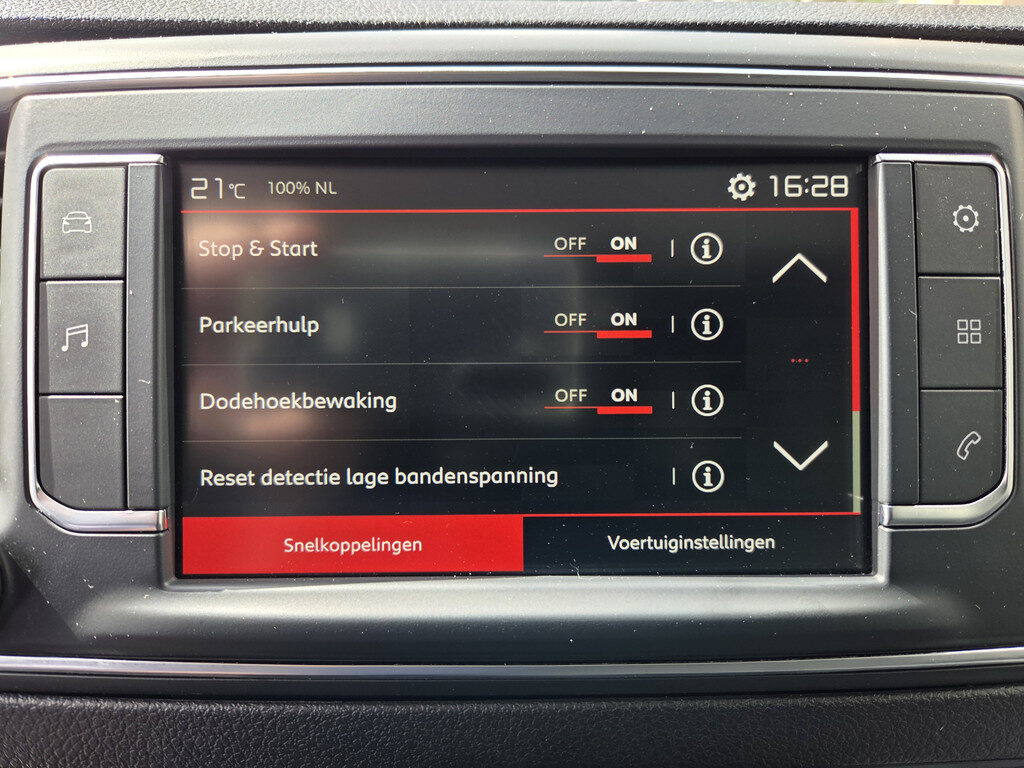 Opel Vivaro - Foto 21