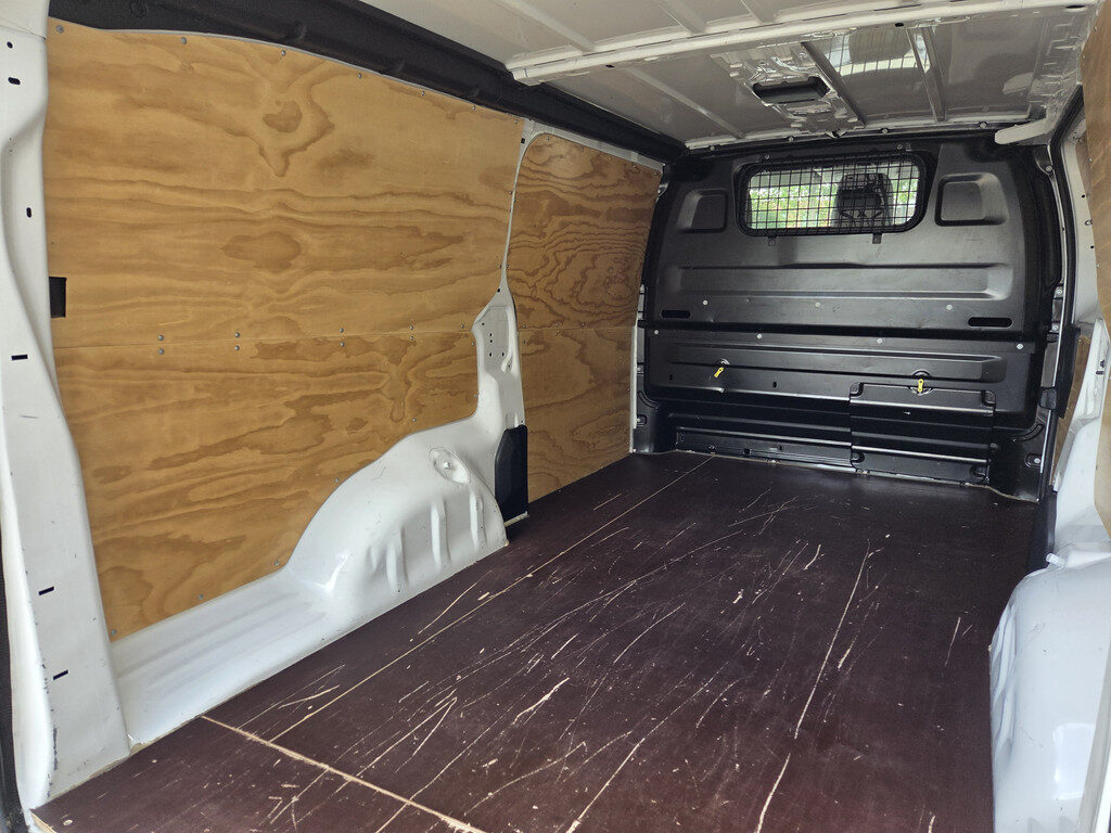 Opel Vivaro - Foto 25