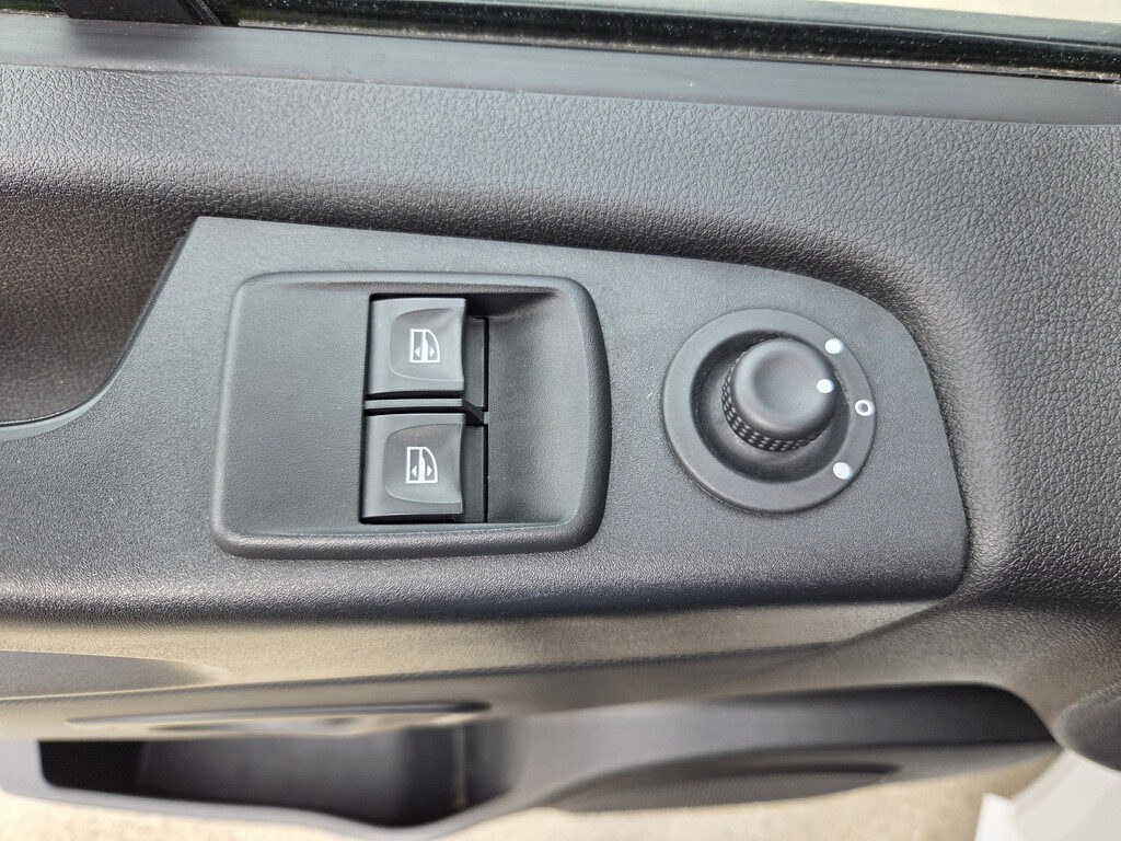 Renault Trafic - Foto 14