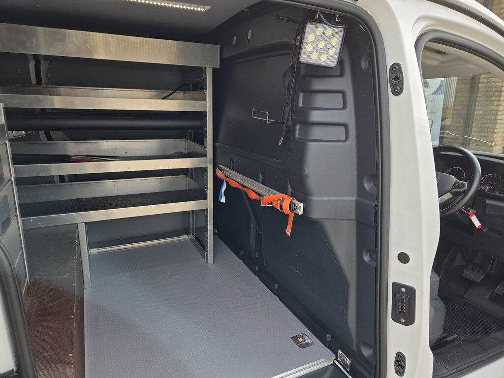 Volkswagen Caddy Cargo Maxi RHD - Foto 26