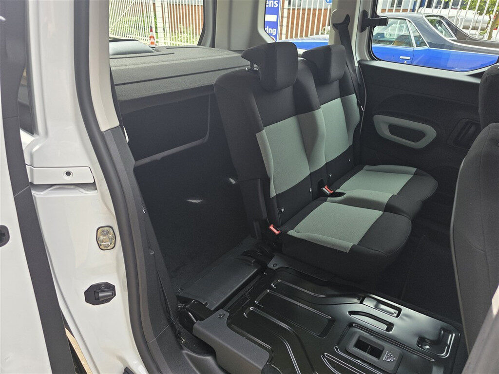 Citroën Berlingo - Foto 20