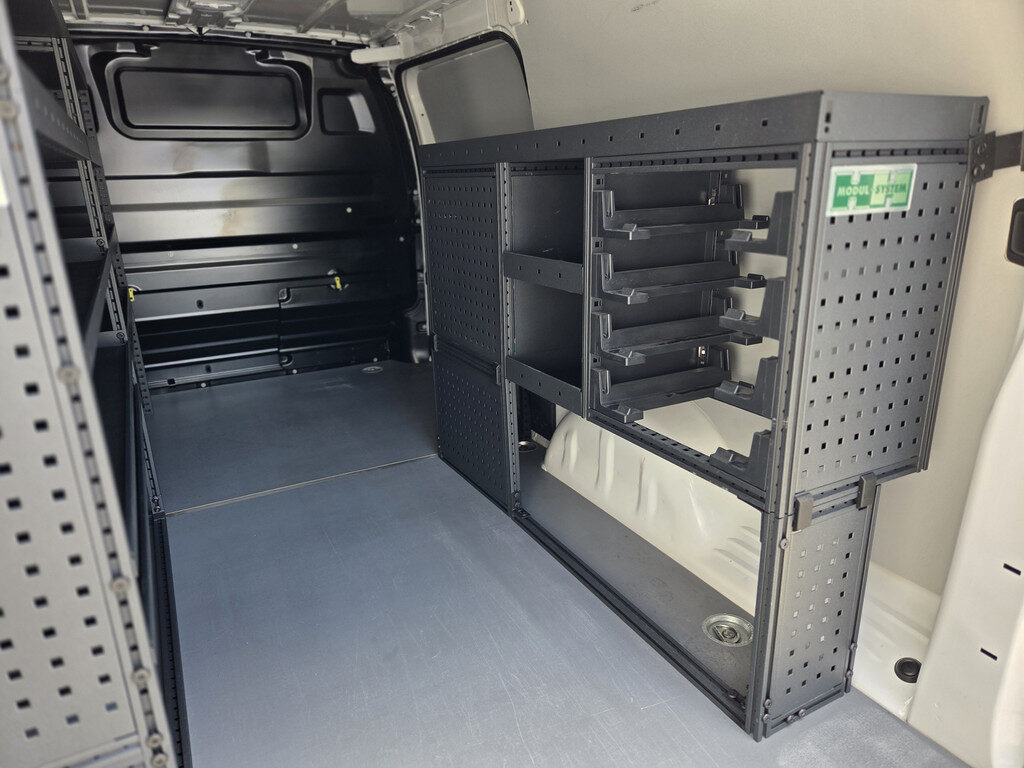Opel Vivaro - Foto 17