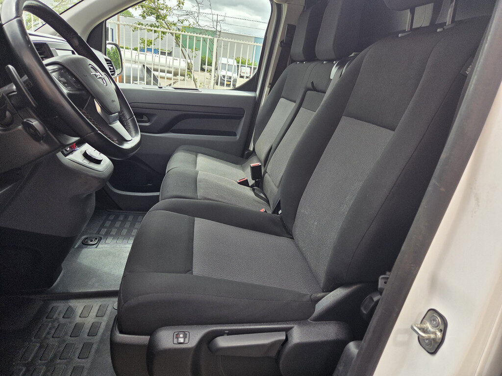 Opel Vivaro - Foto 14