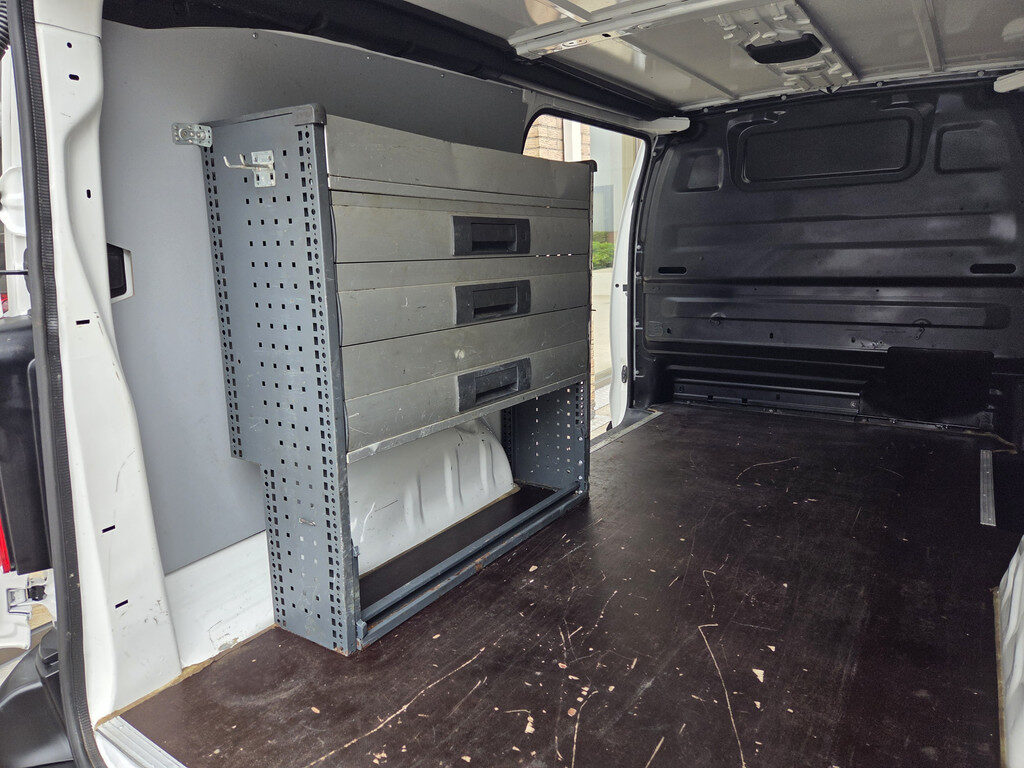 Opel Vivaro - Foto 25