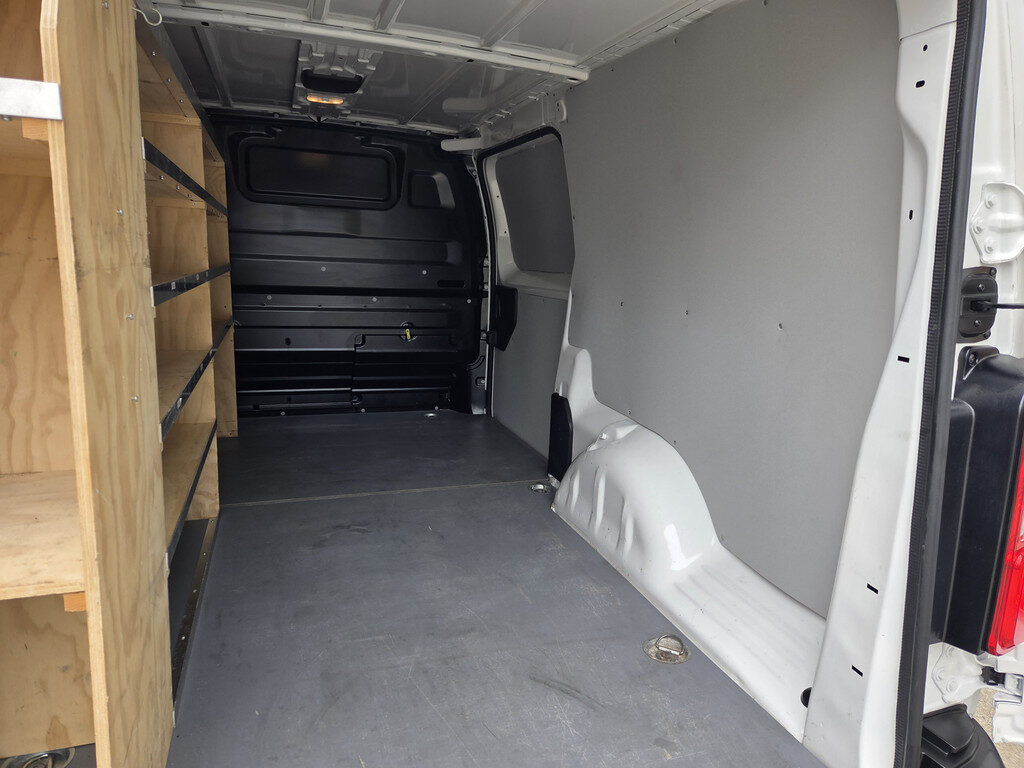 Opel Vivaro - Foto 15