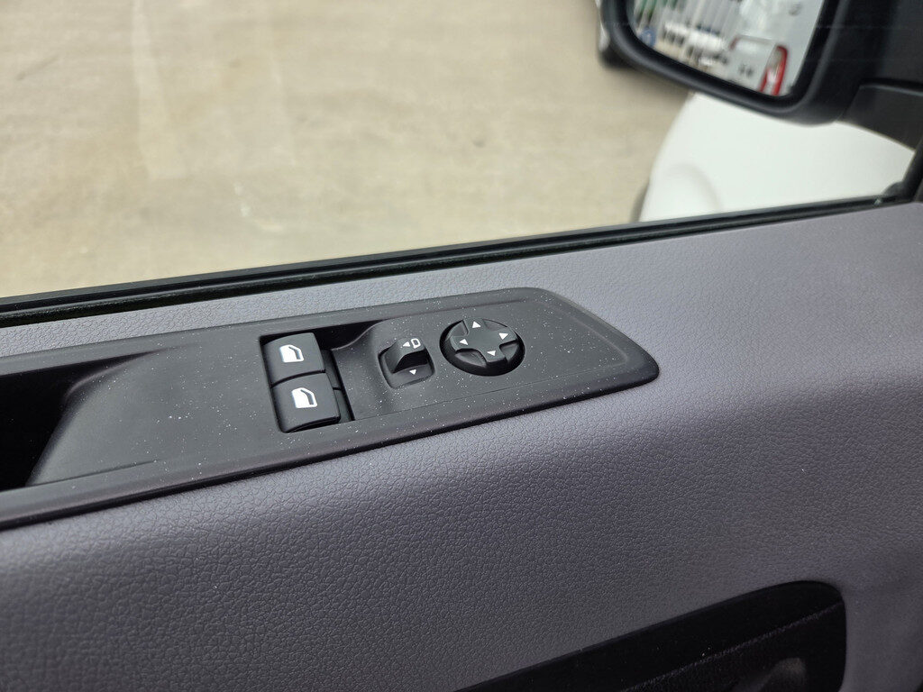 Opel Vivaro - Foto 21