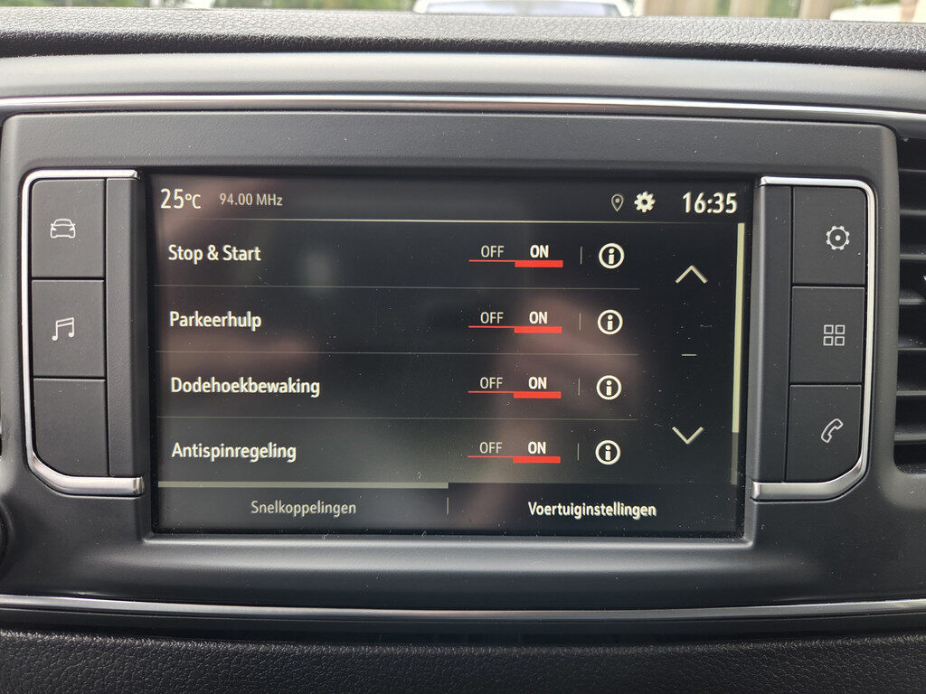 Opel Vivaro - Foto 29