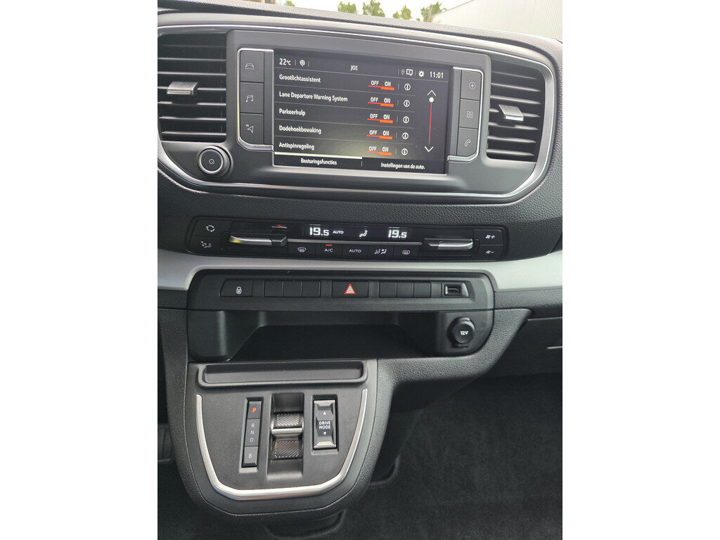 Opel Vivaro - Foto 27