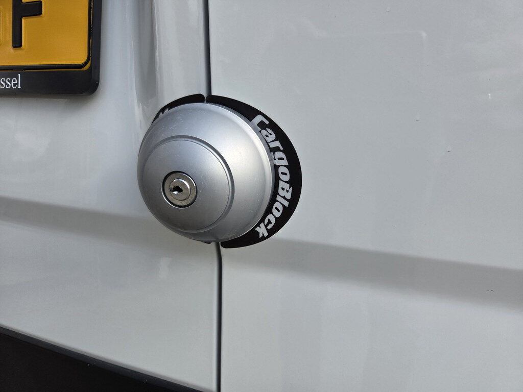 Maxus eDeliver 9 L3H3 72 kWh Airco Achteruitrijcamera PDC Stoelverwarming - Foto 8