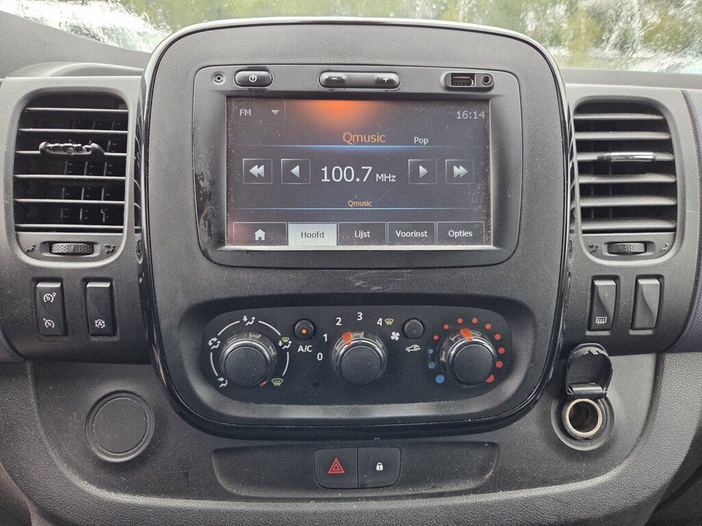 Opel Vivaro - Foto 12