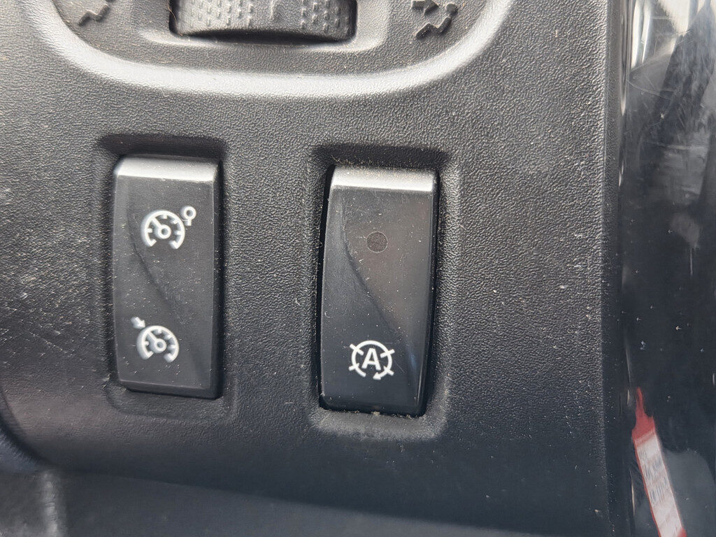 Opel Vivaro - Foto 15