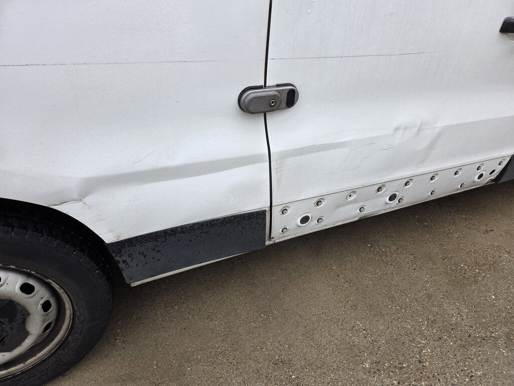 Opel Vivaro - Foto 26