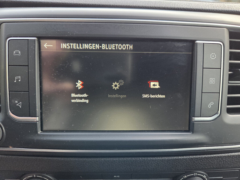 Opel Vivaro - Foto 20