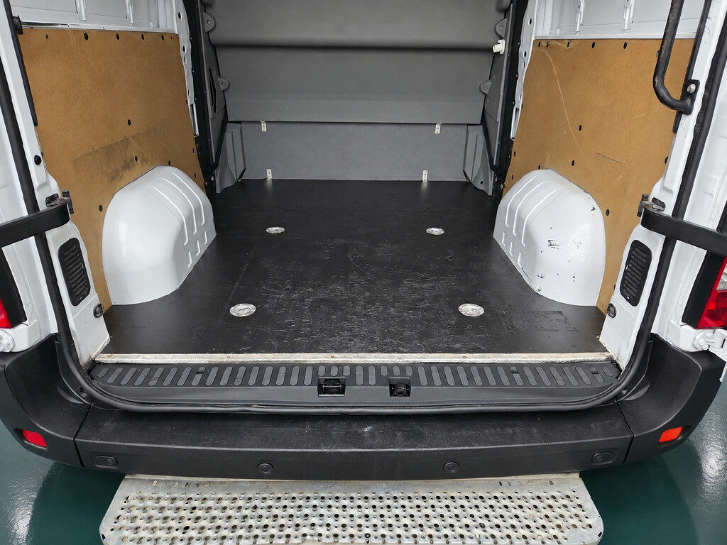 Peugeot Boxer - Foto 9