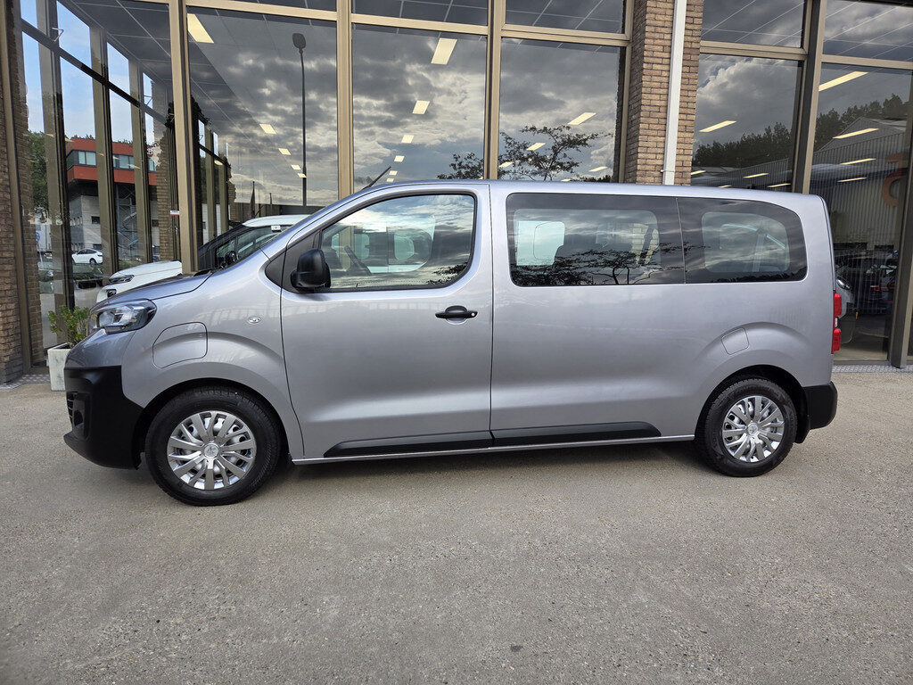 Peugeot e-Expert 50 kWh L2 9-Persoons Airco Panoramadak - Foto 6