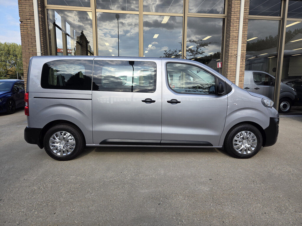 Peugeot e-Expert 50 kWh L2 9-Persoons Airco Panoramadak - Foto 8