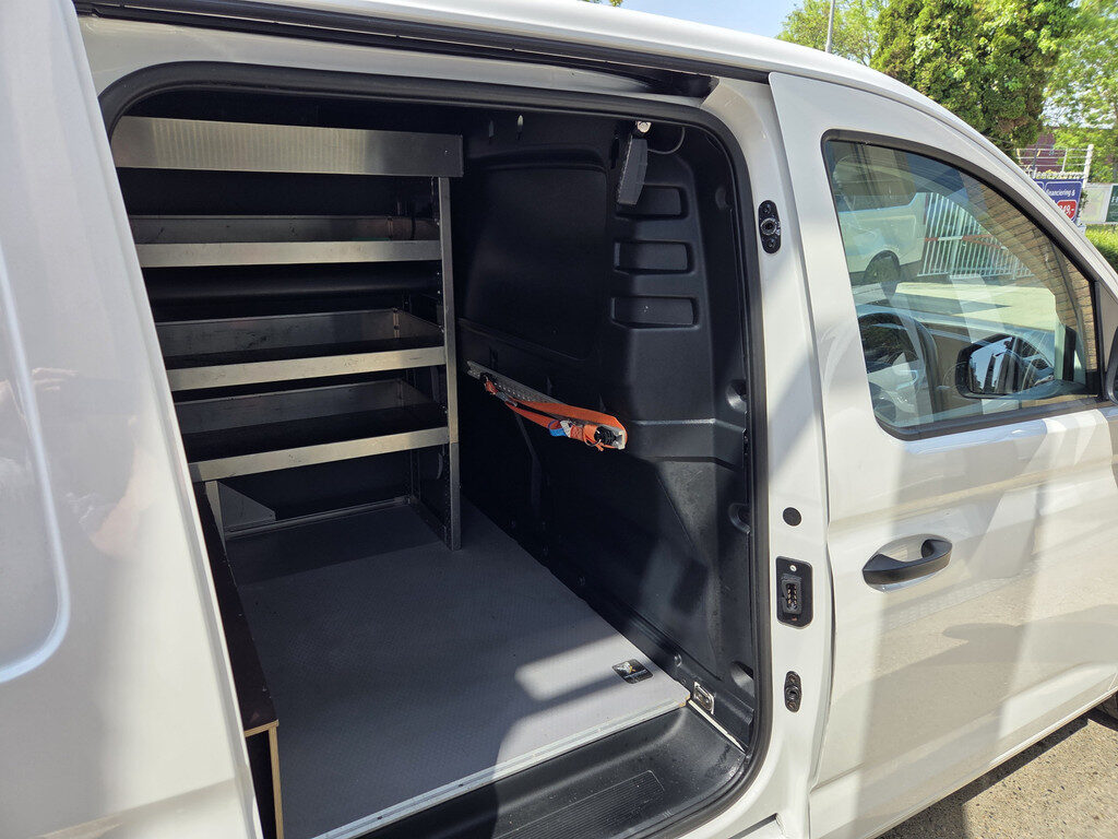 Volkswagen Caddy Cargo Maxi RHD - Foto 28