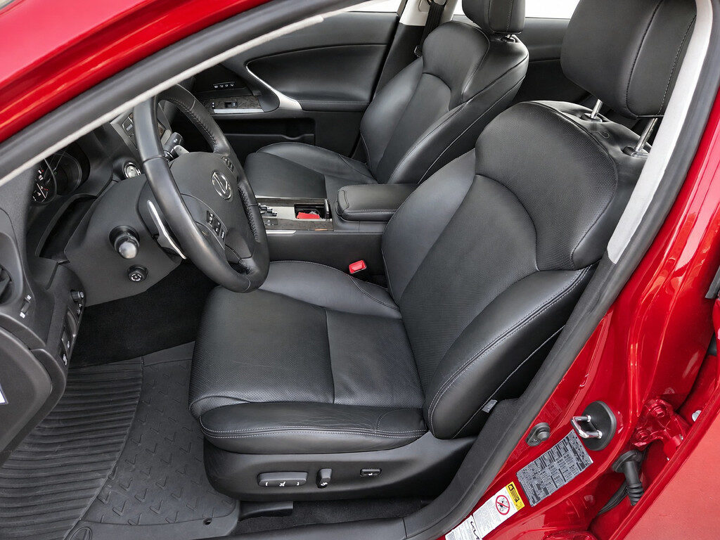 Lexus IS - Foto 12