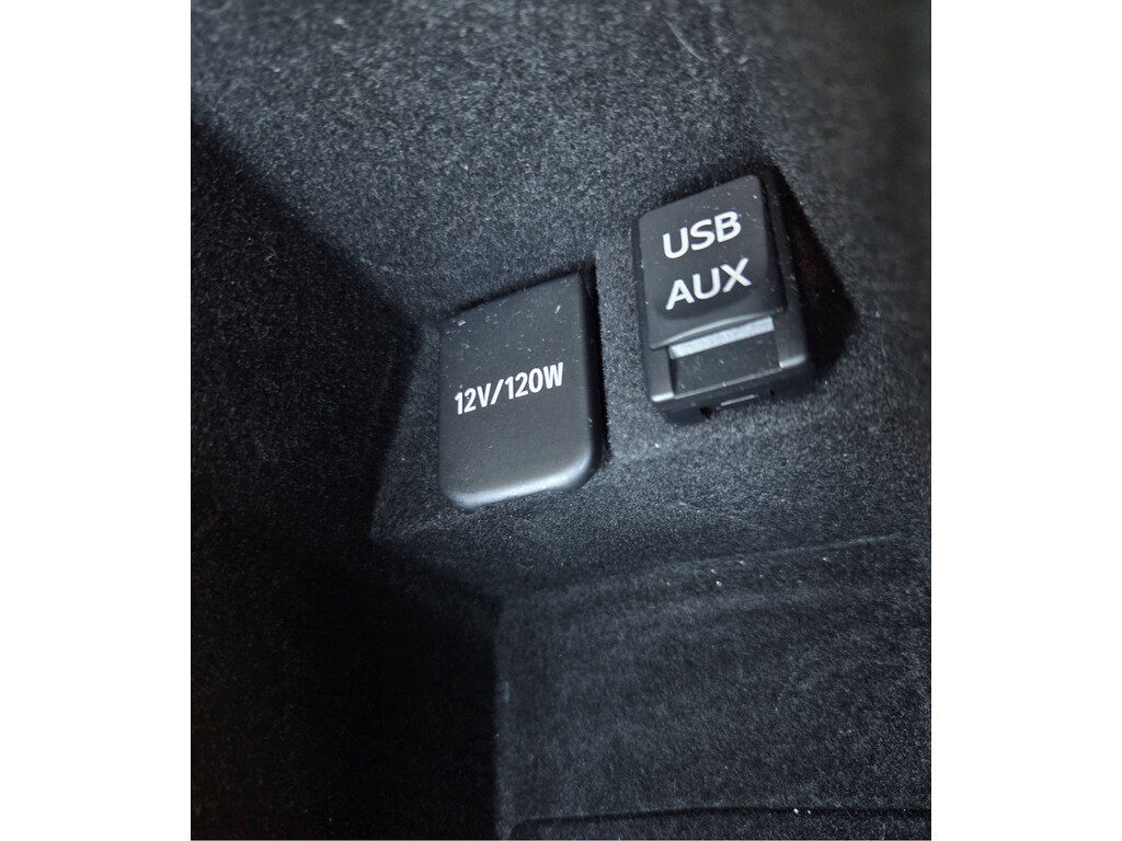 Lexus IS - Foto 35